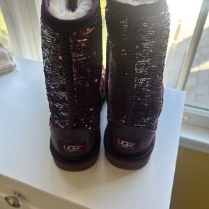 UGGS Australia Classic Short Spark Sangria Multi Boots